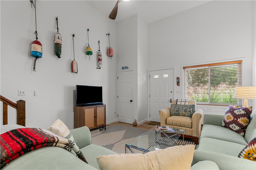 26 West Narragansett Avenue 6