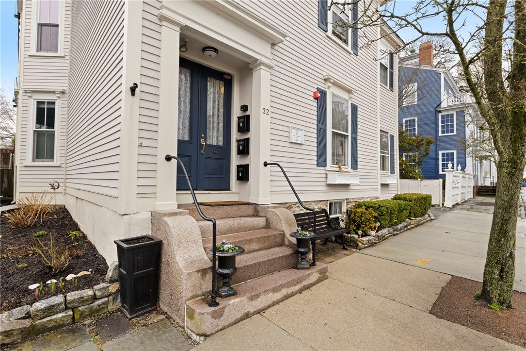 32 School Street 2