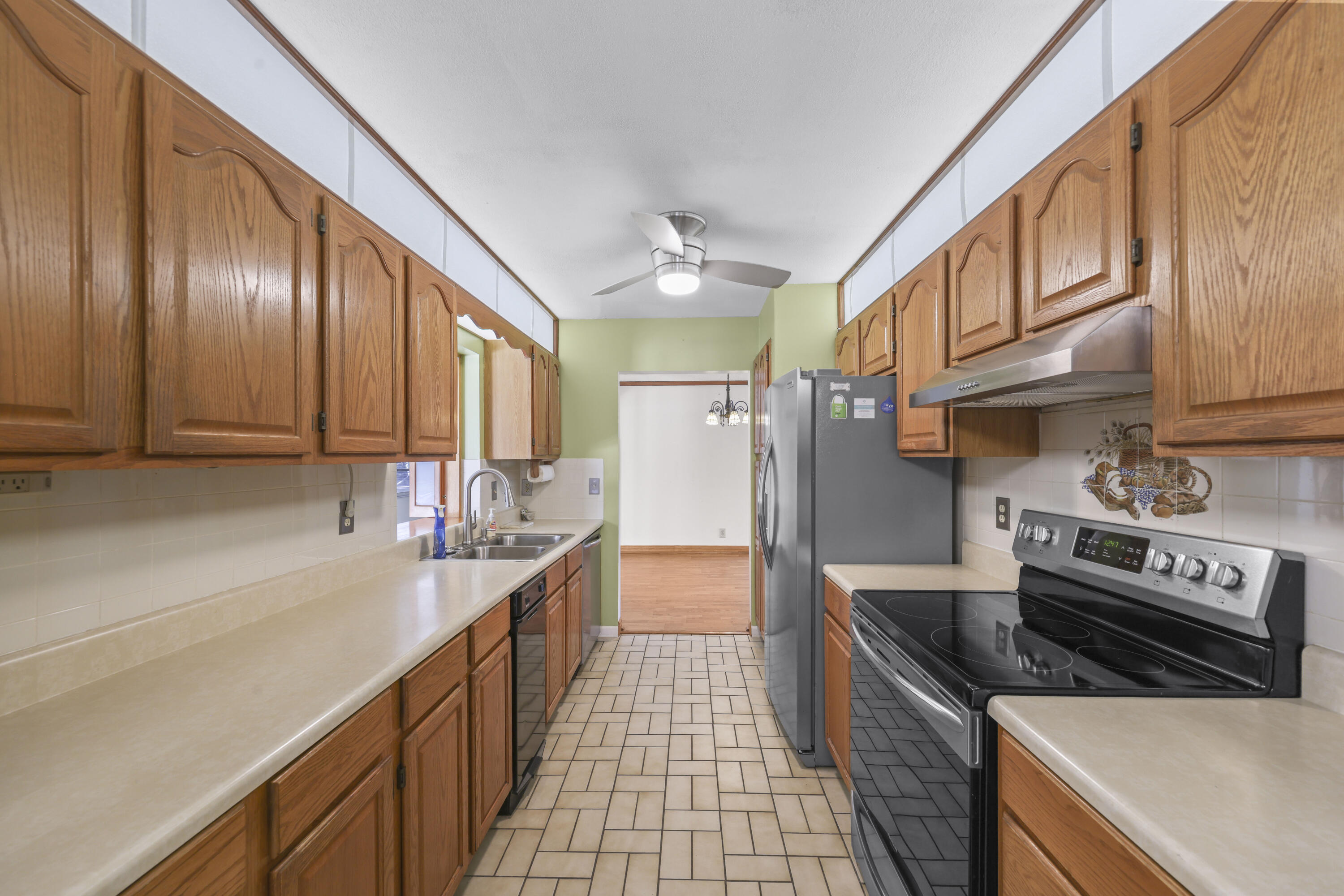 1720 SW 10th Street