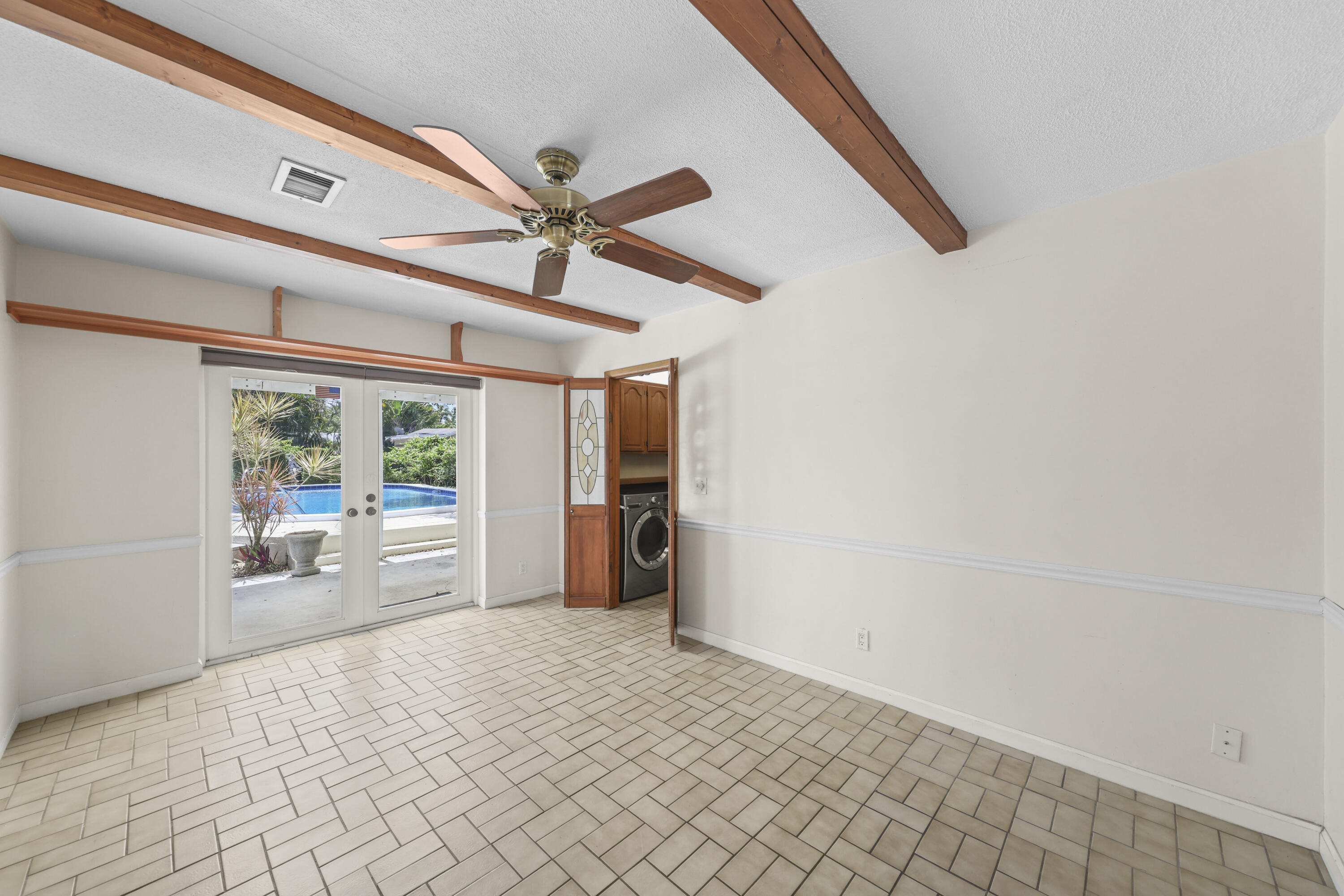 1720 SW 10th Street