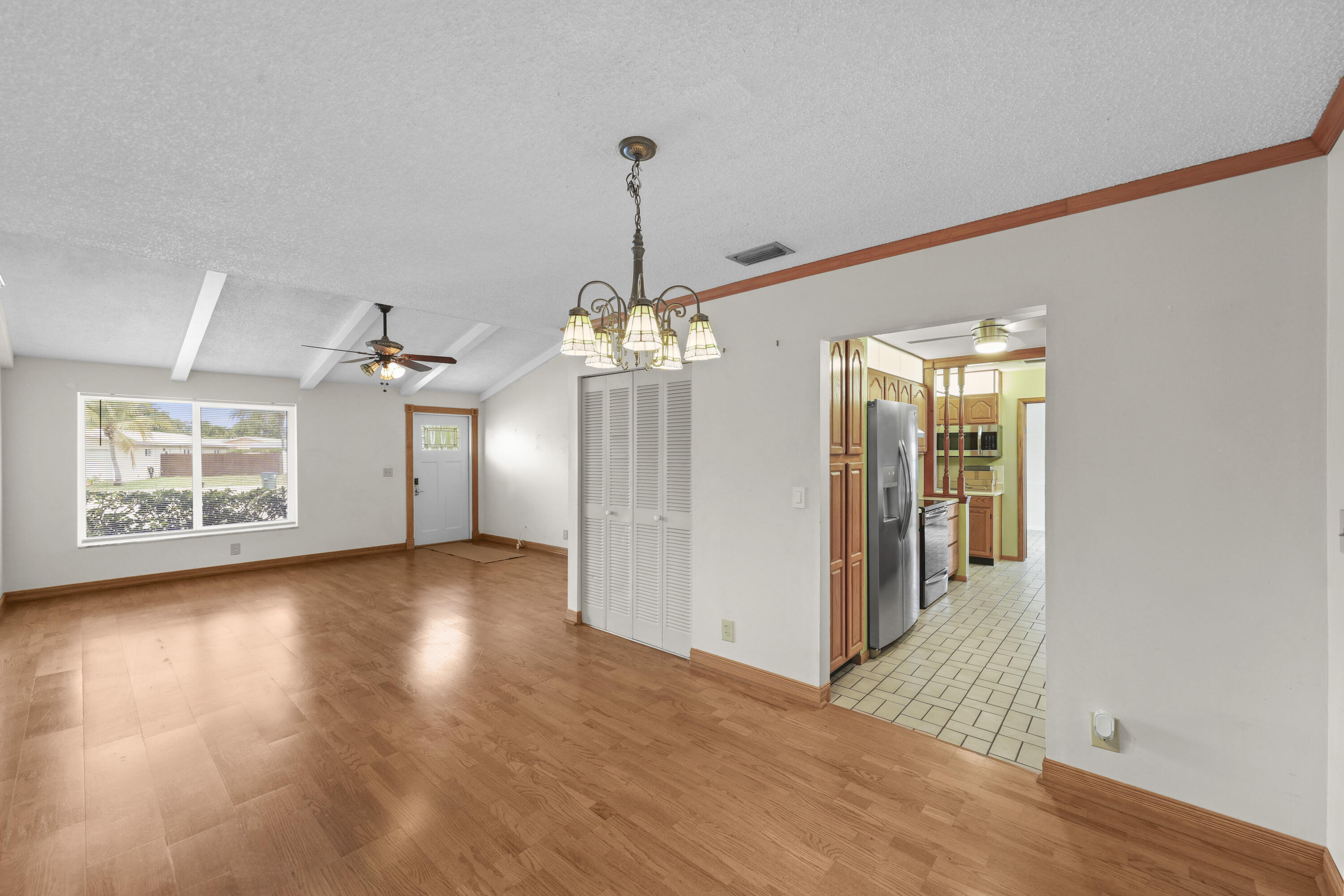1720 SW 10th Street