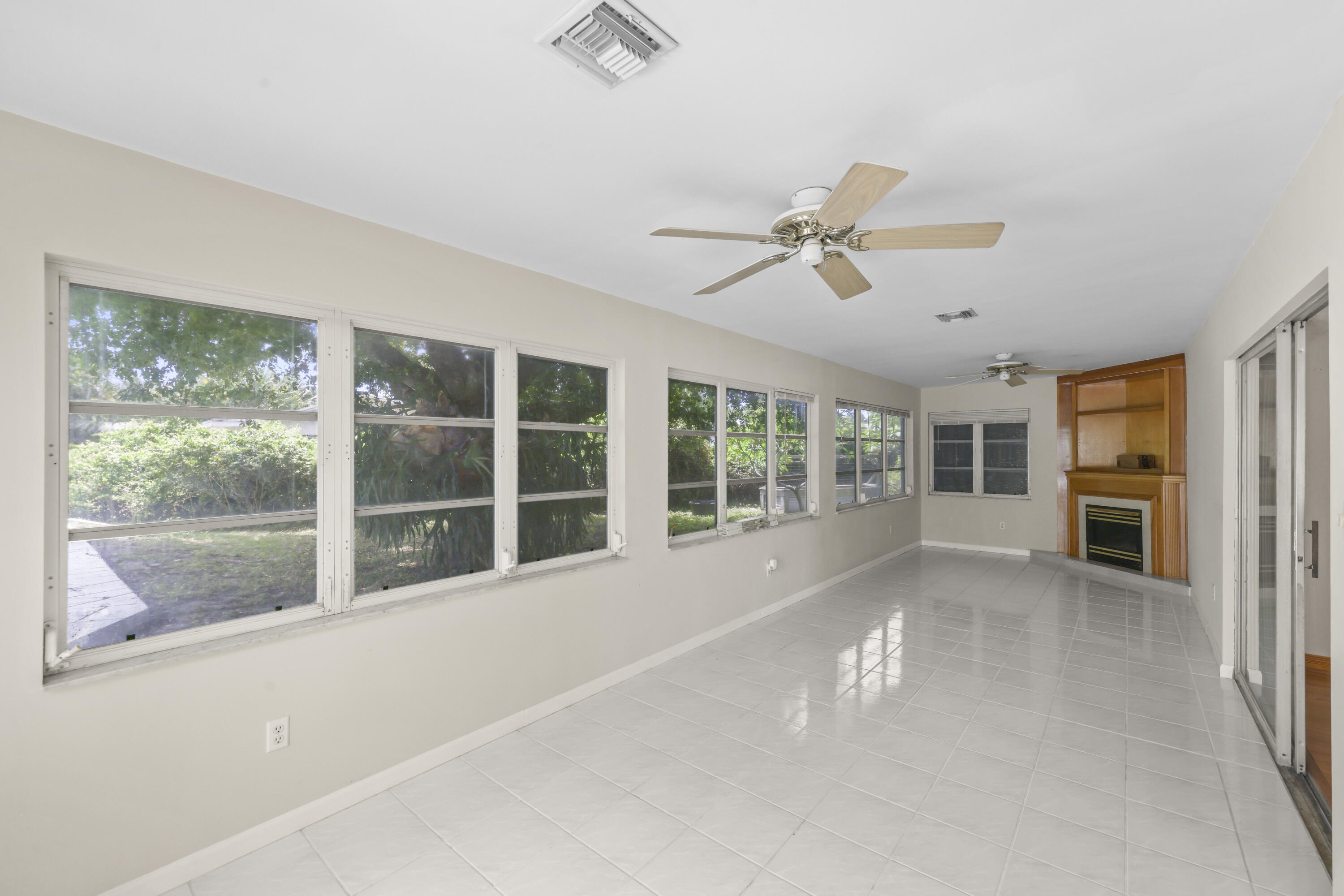 1720 SW 10th Street