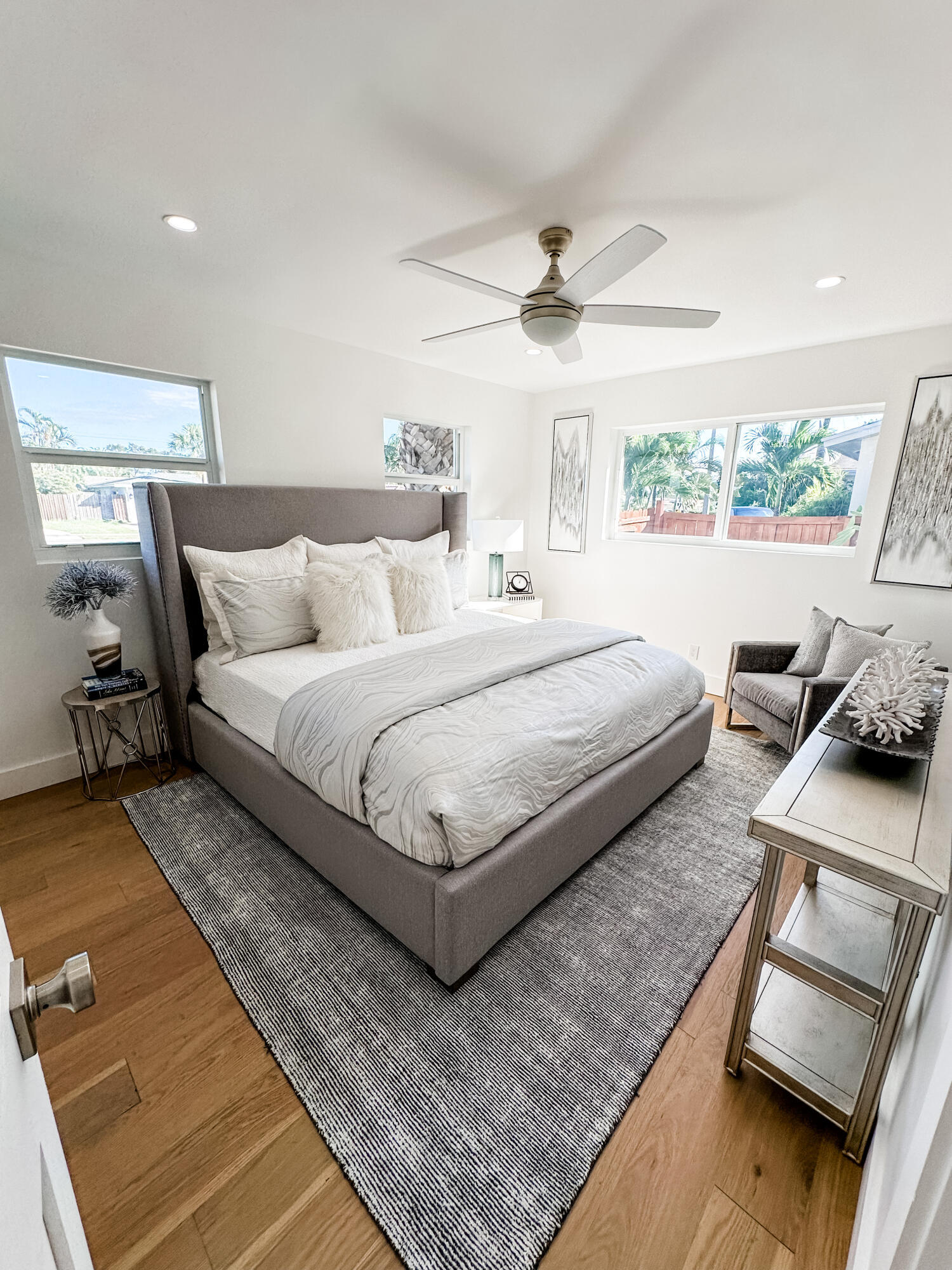1188 W Camino