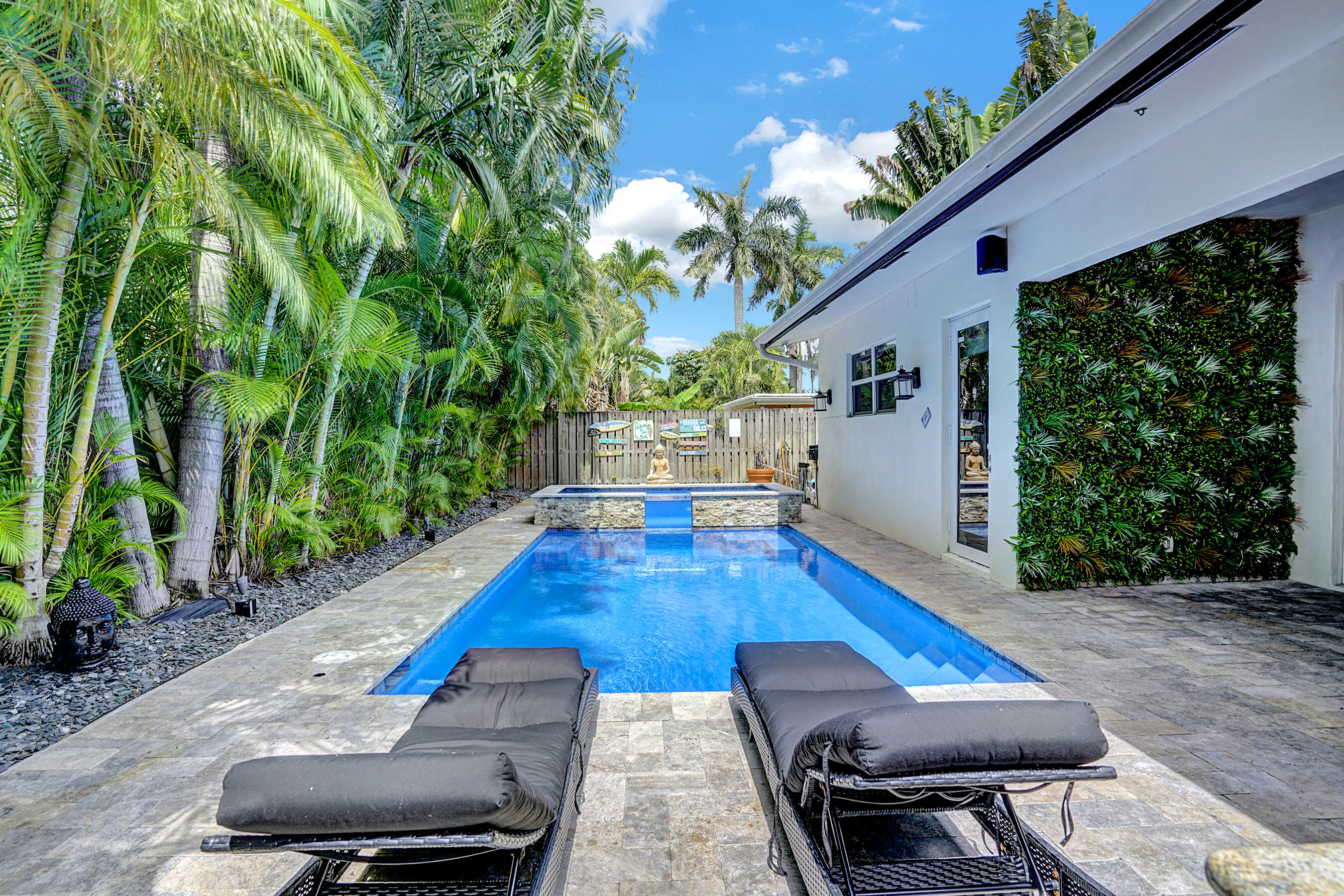 777 SW 7th Street