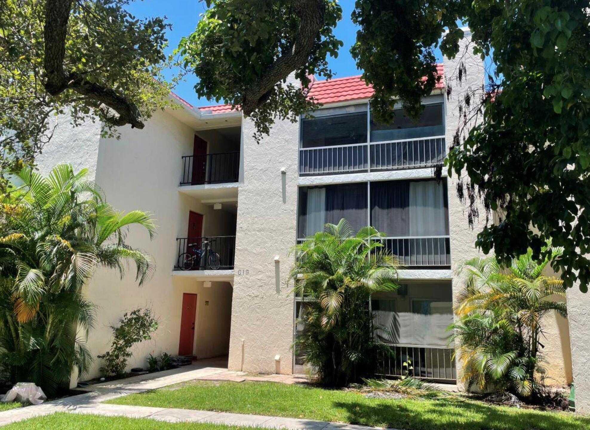 618 NW 13th Street 11
