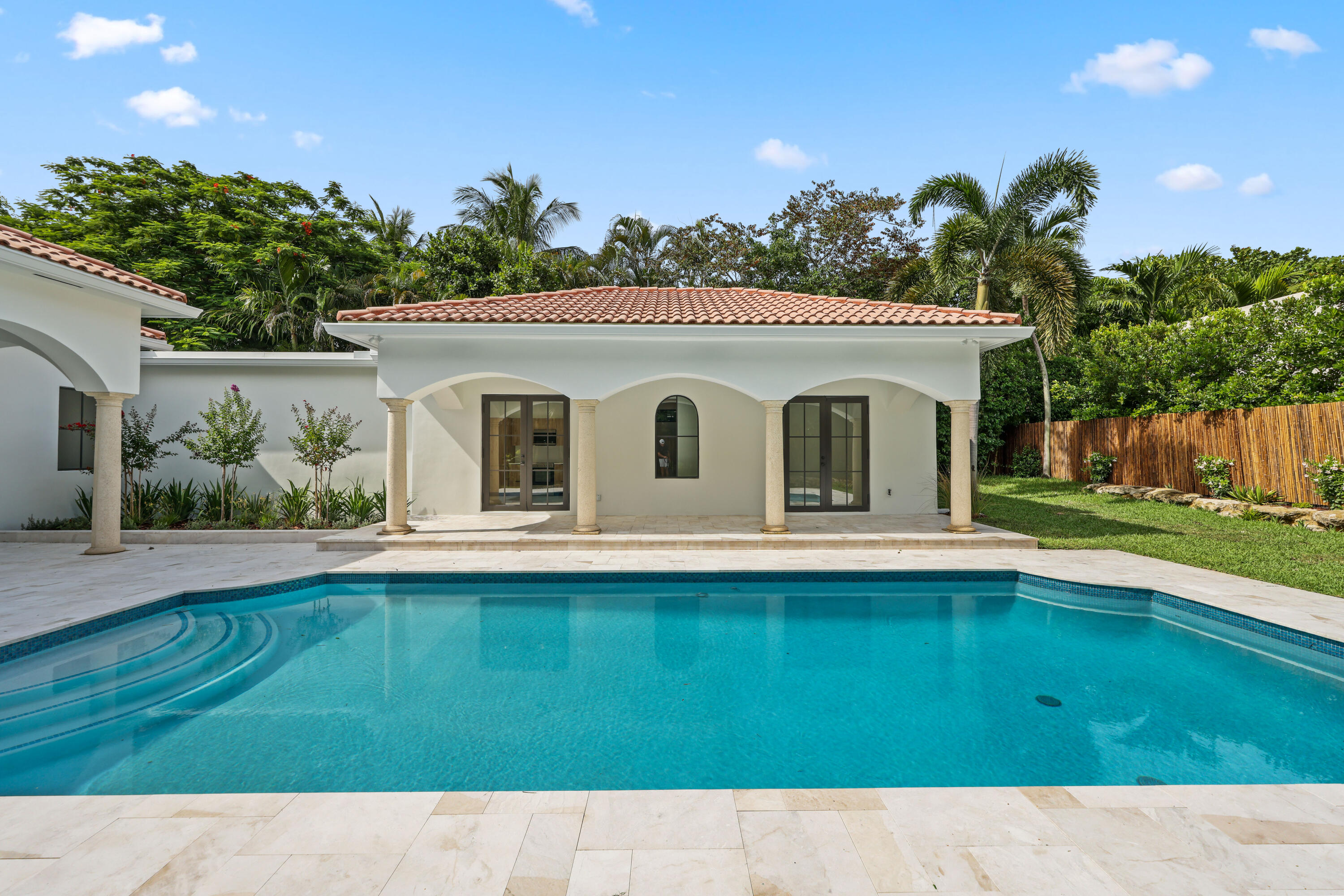 1107 Periwinkle Lane