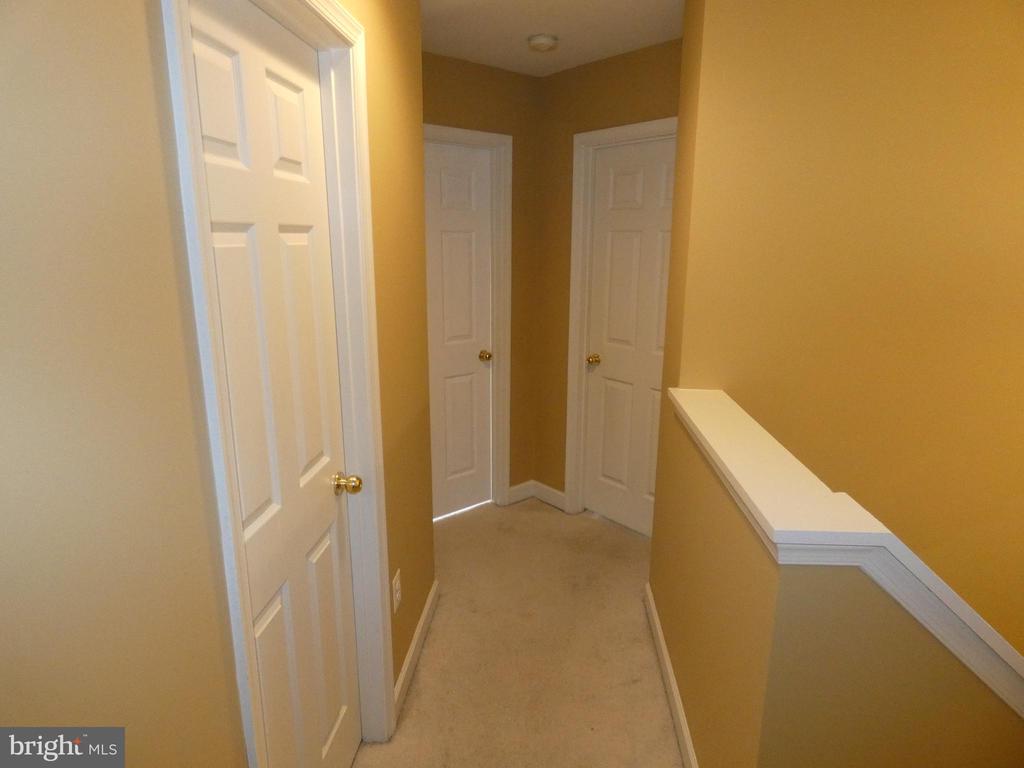 1308 SAUNDERS DRIVE