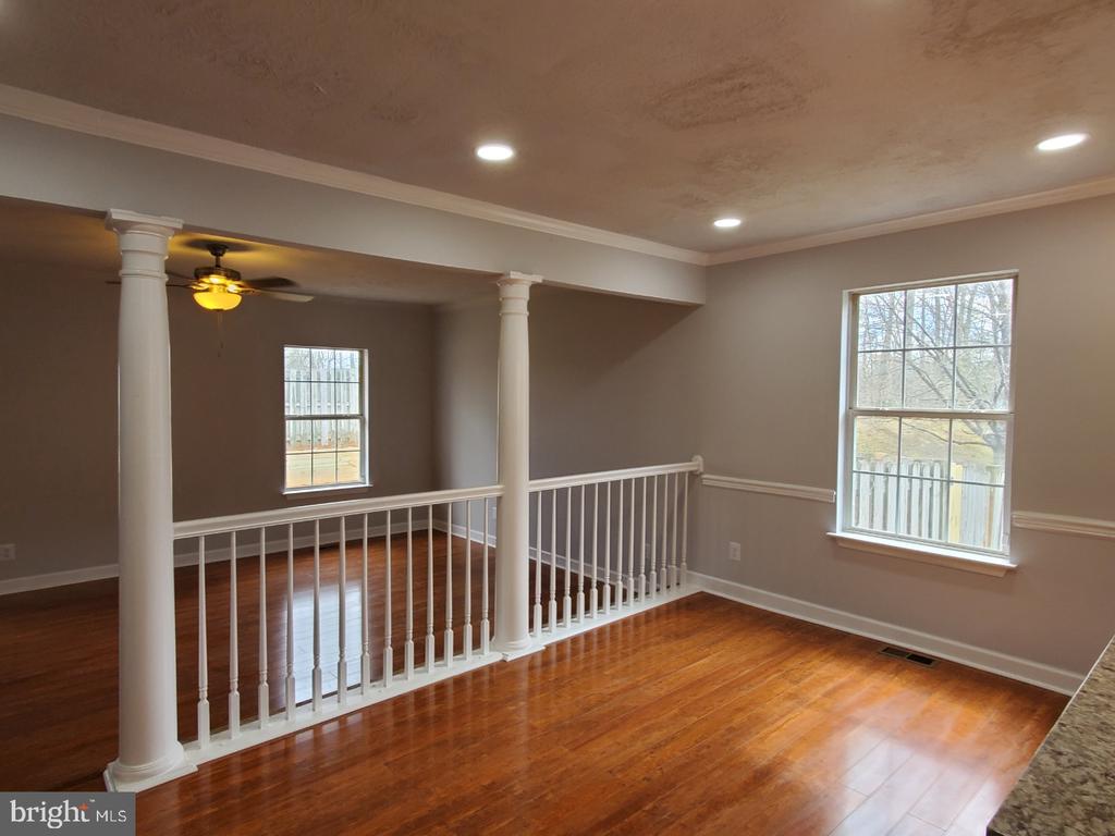 211 STERLING COURT