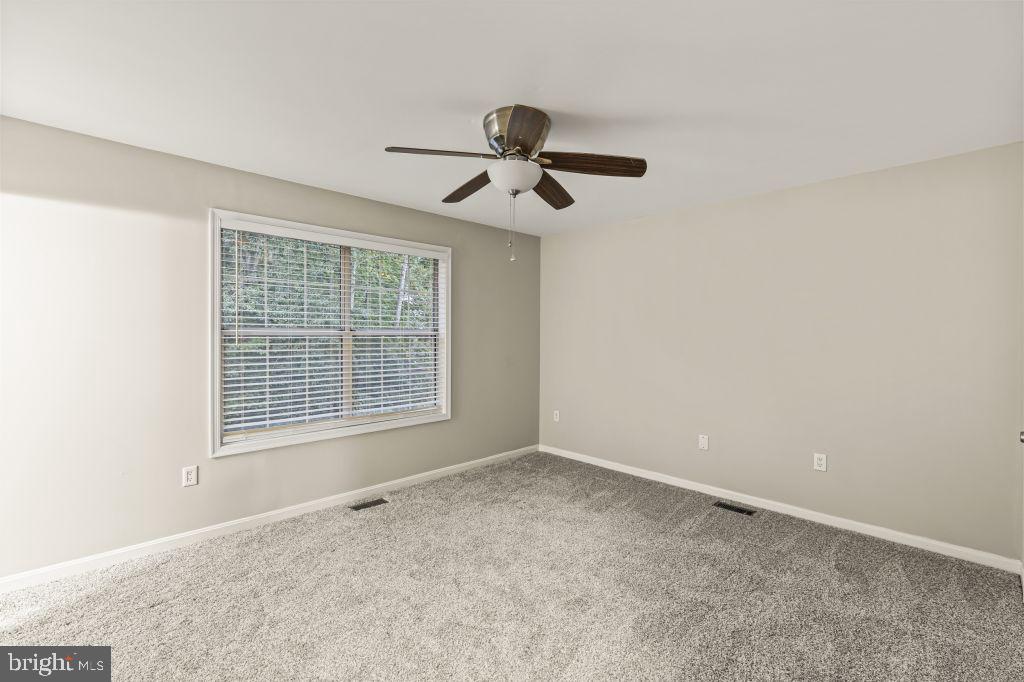 41 MEADOWOOD DRIVE