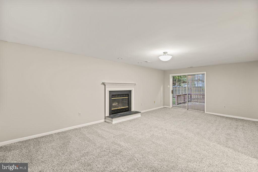 41 MEADOWOOD DRIVE