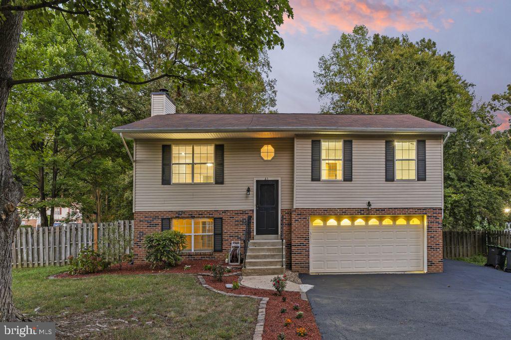 41 MEADOWOOD DRIVE