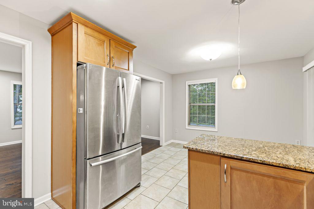 41 MEADOWOOD DRIVE