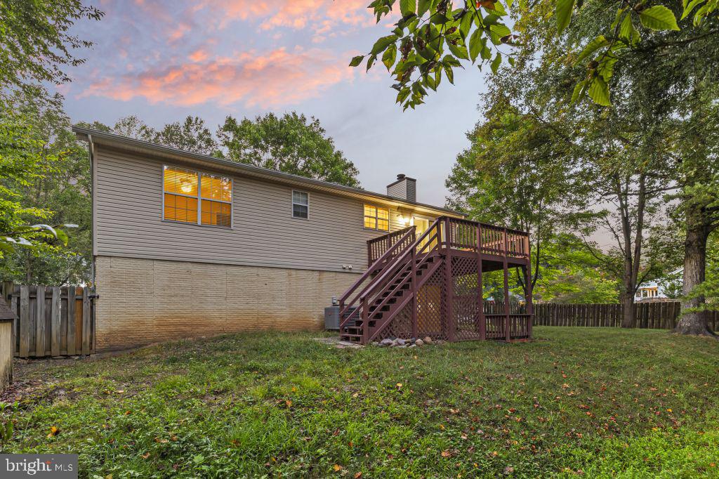 41 MEADOWOOD DRIVE