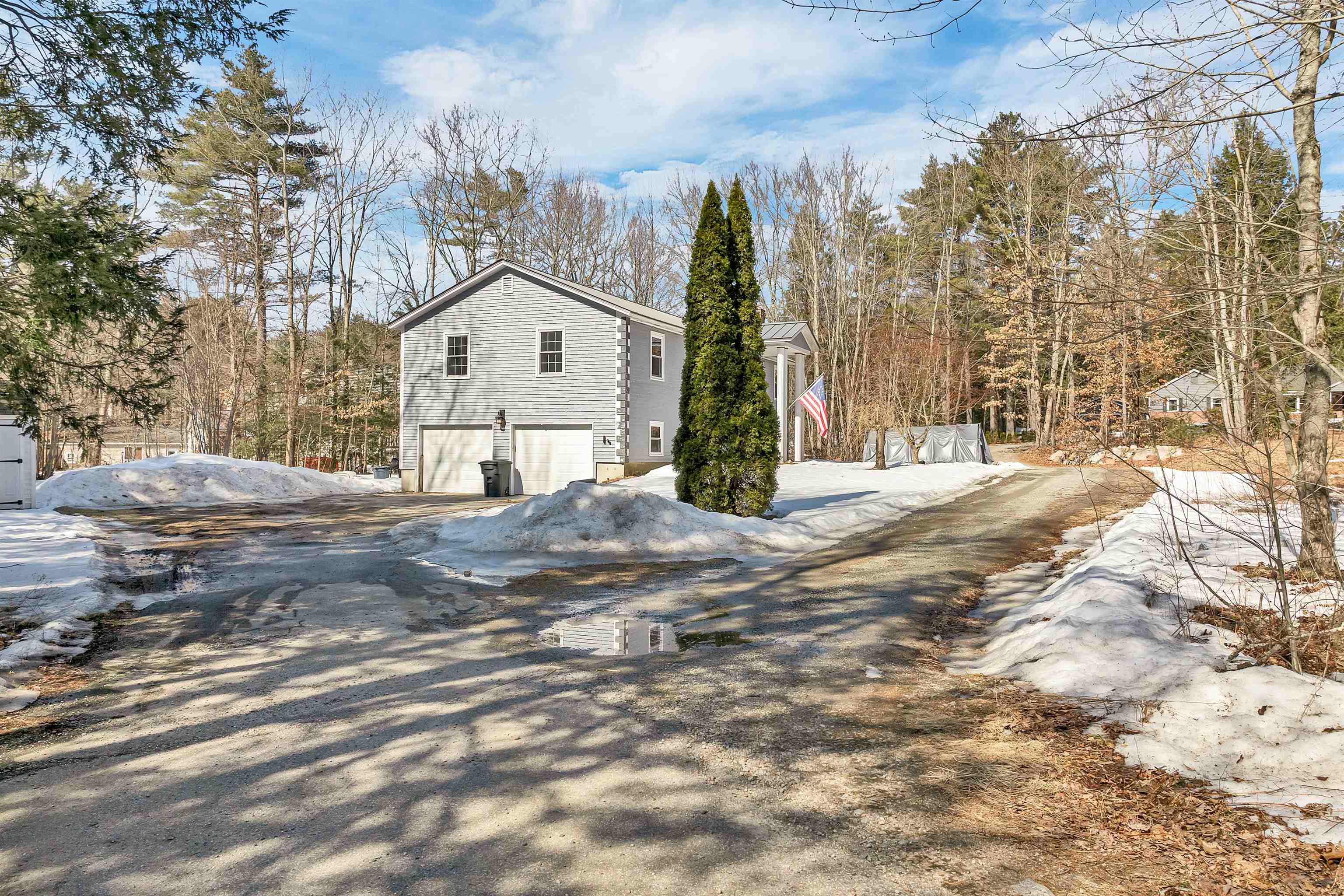 84 Douglas Drive