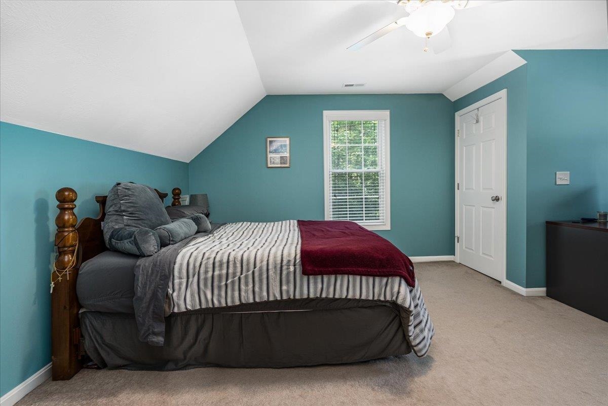 8 Jessica Drive