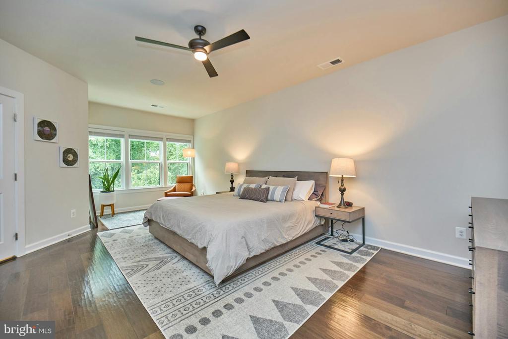 3060 WILD BLUE INDIGO COURT