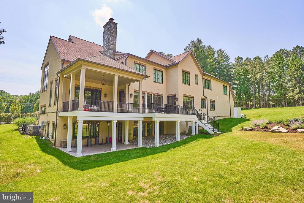 1106 TOWLSTON ROAD