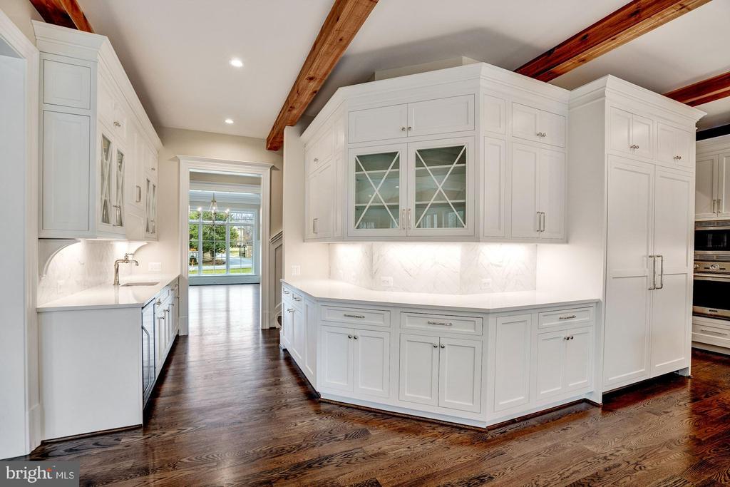 1106 TOWLSTON ROAD
