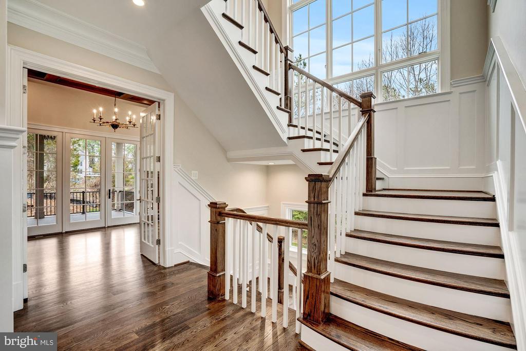 1106 TOWLSTON ROAD