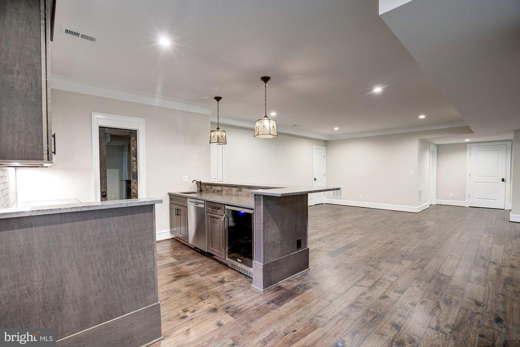 1106 TOWLSTON ROAD