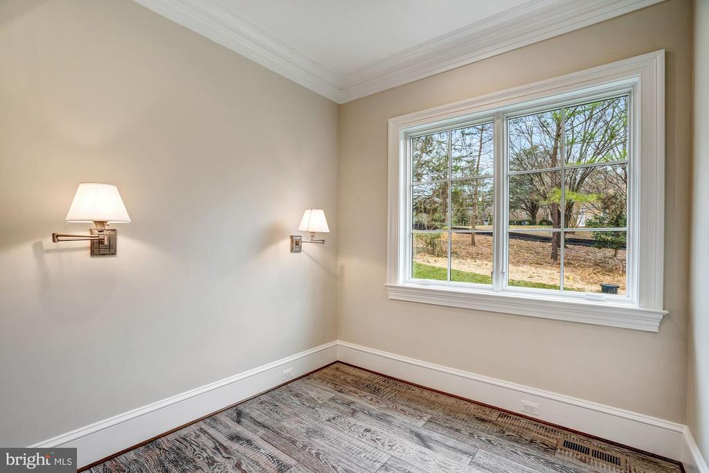 1106 TOWLSTON ROAD
