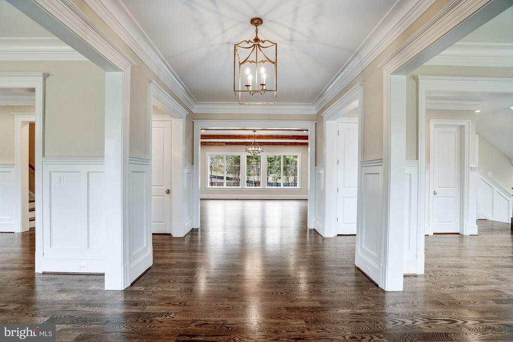 1106 TOWLSTON ROAD