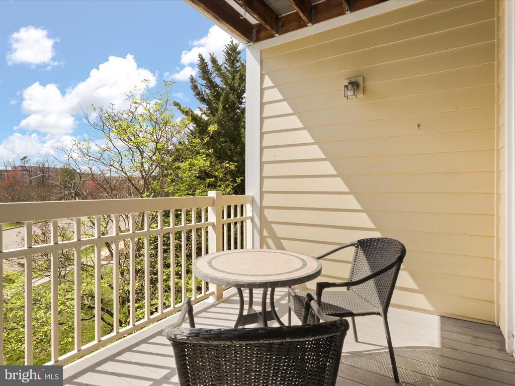12901 ALTON SQUARE Unit: 201