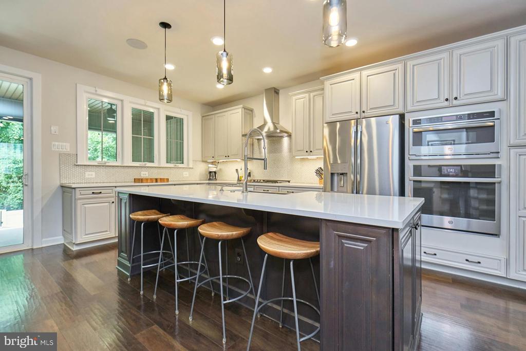 3060 WILD BLUE INDIGO COURT