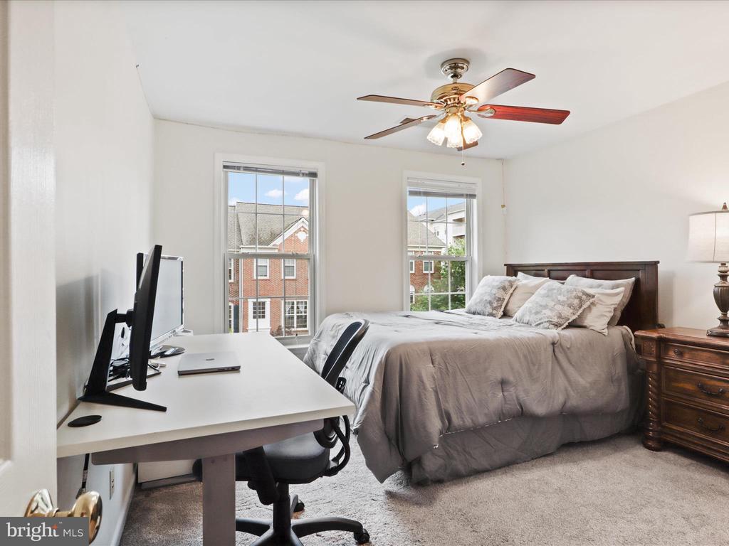 9354 DEER GLEN COURT