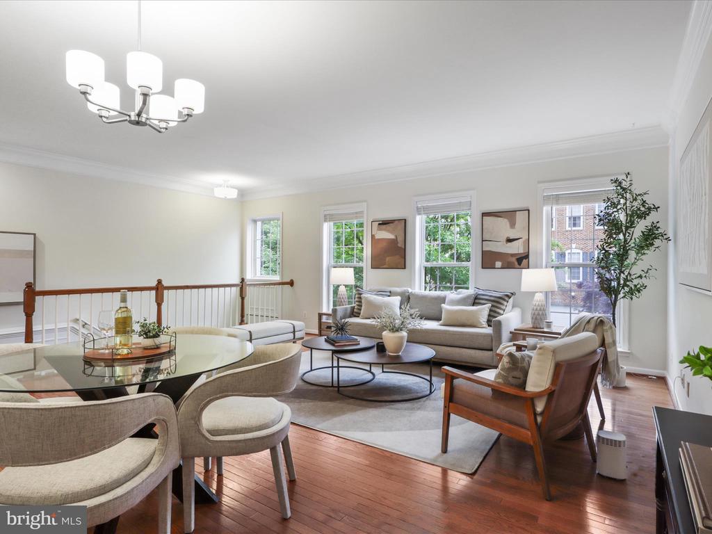 9354 DEER GLEN COURT