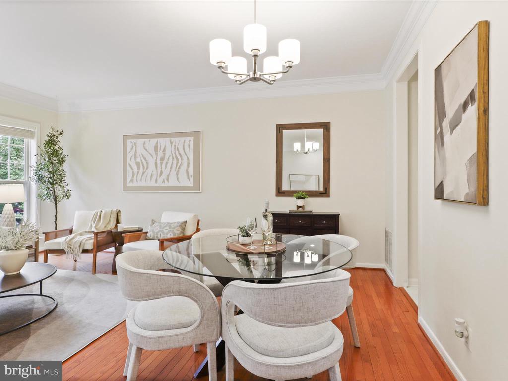 9354 DEER GLEN COURT