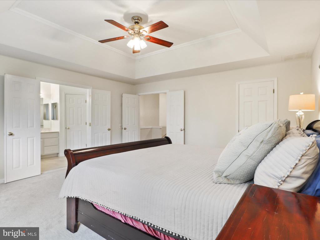 9354 DEER GLEN COURT
