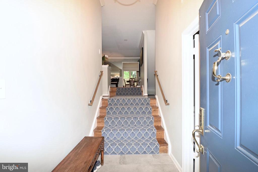1441 MCLEAN MEWS COURT