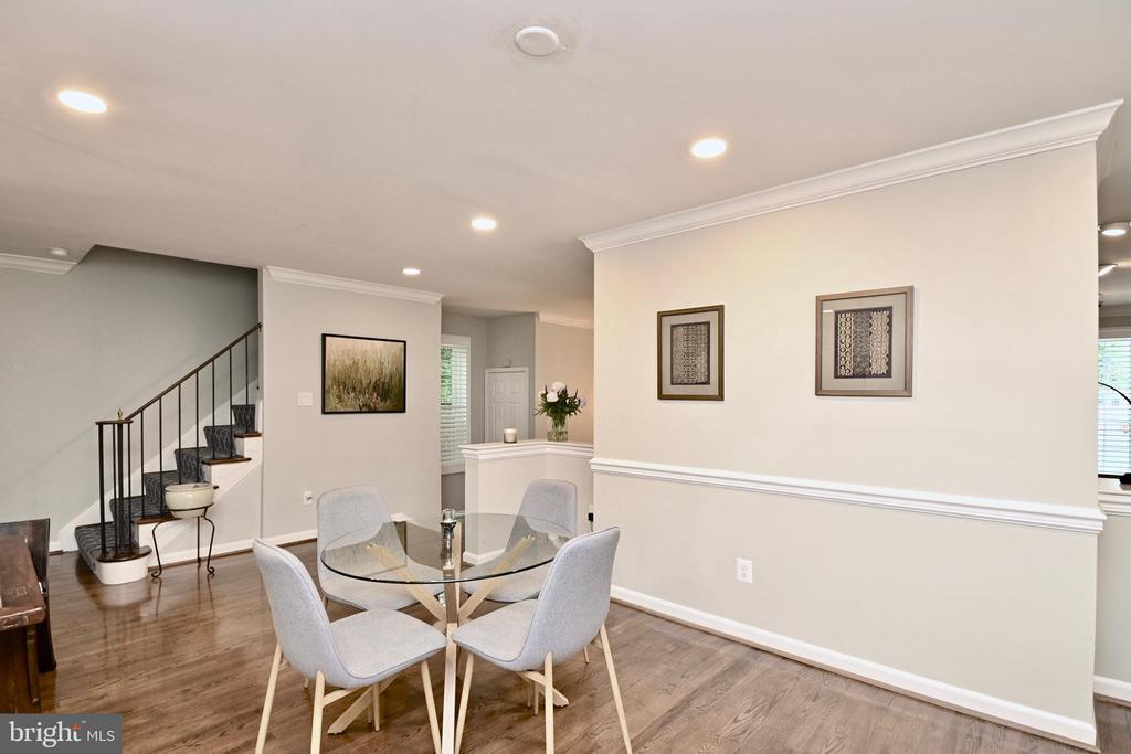 1441 MCLEAN MEWS COURT