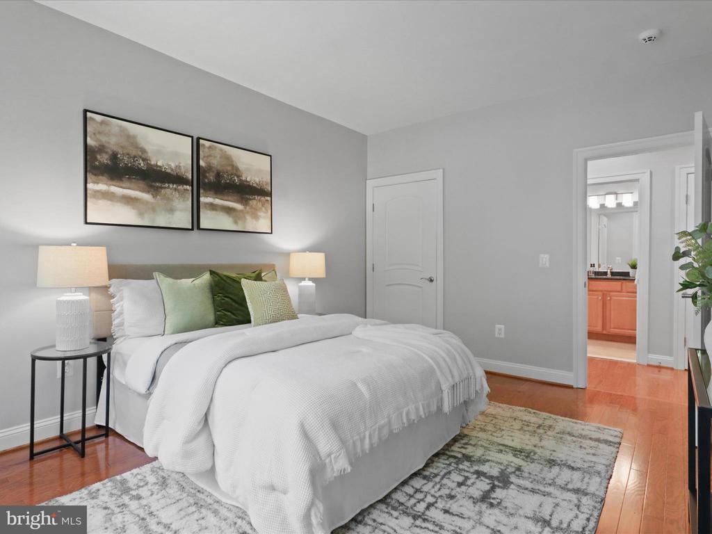 1781 CHAIN BRIDGE ROAD Unit: 303