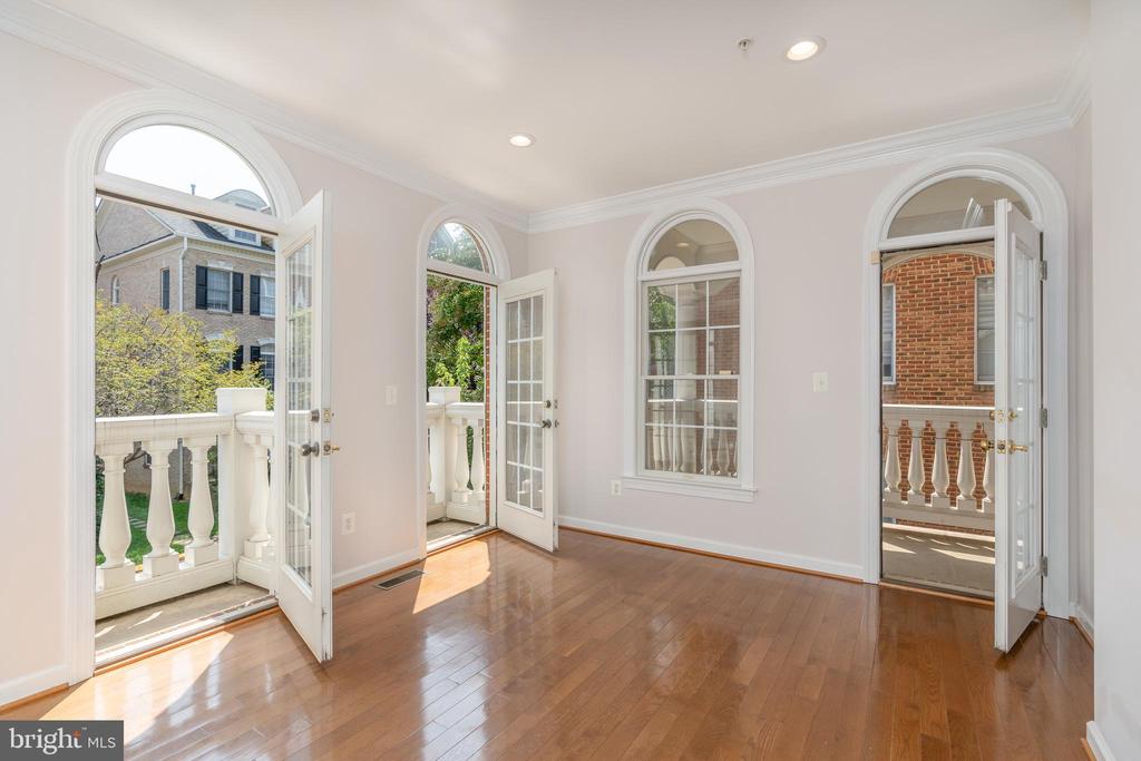 7748 LEGERE COURT