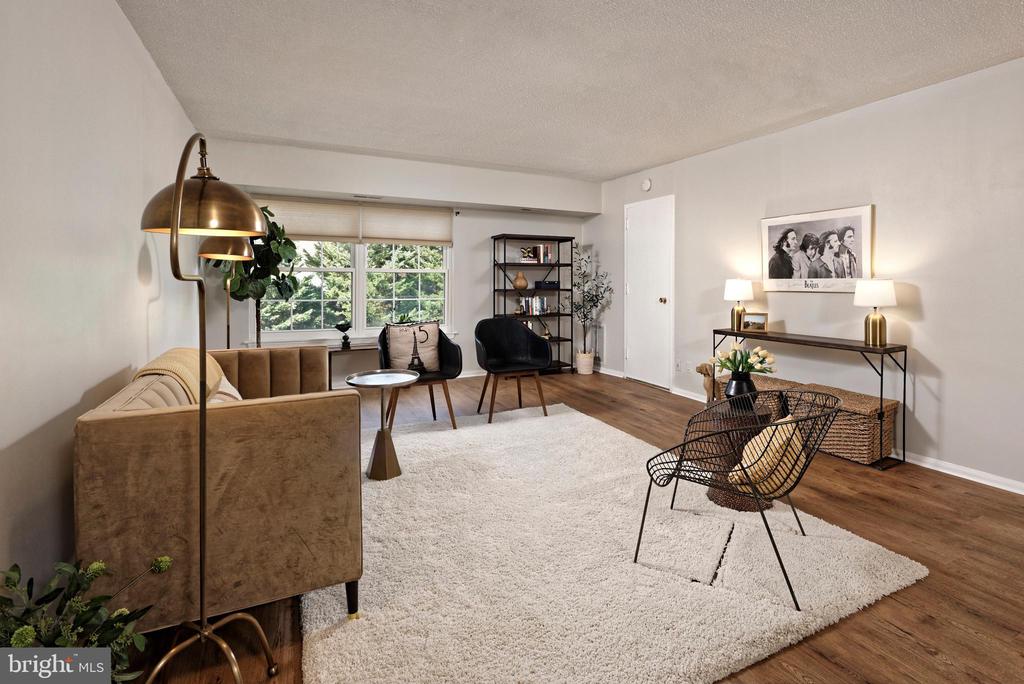 7640 TREMAYNE Unit: 202