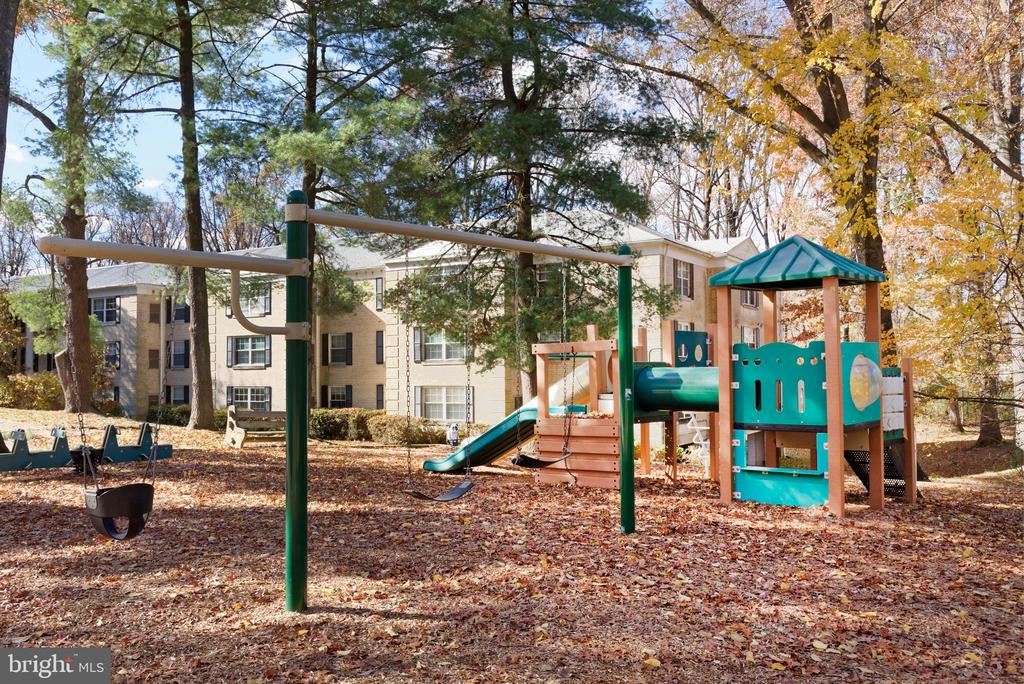 7640 TREMAYNE Unit: 202