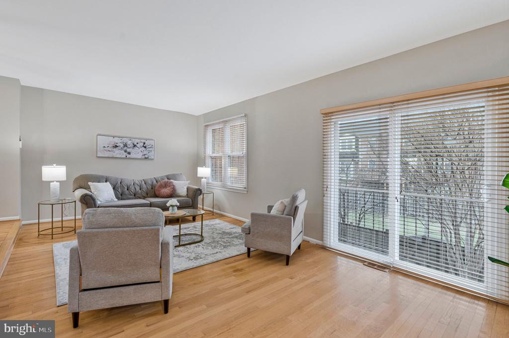 10106 BUSHMAN DRIVE