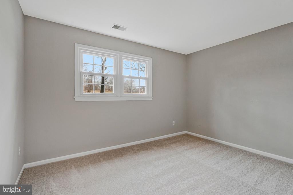 10106 BUSHMAN DRIVE