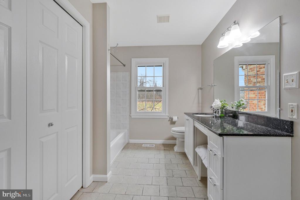 10106 BUSHMAN DRIVE