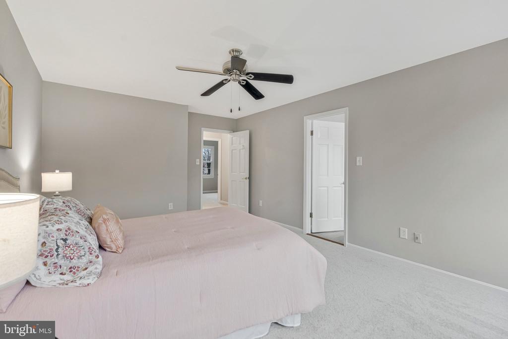 10106 BUSHMAN DRIVE