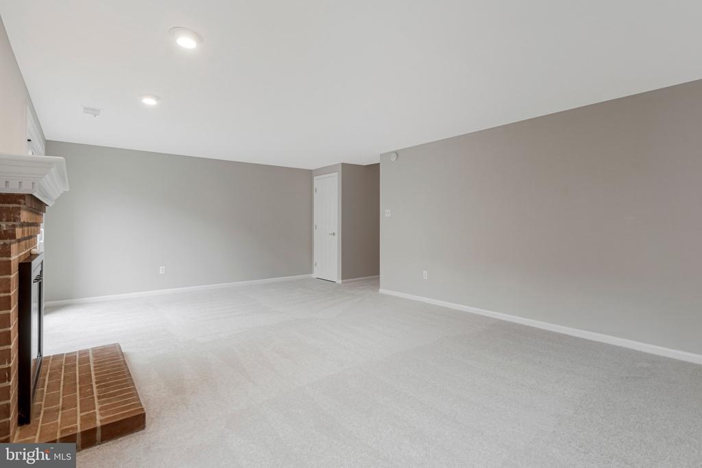 10106 BUSHMAN DRIVE