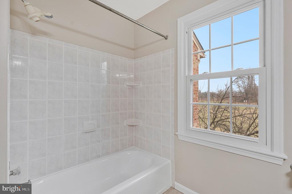 10106 BUSHMAN DRIVE