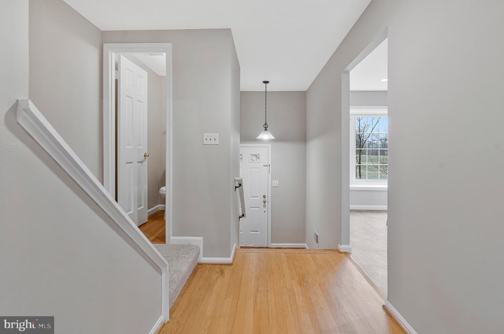 10106 BUSHMAN DRIVE