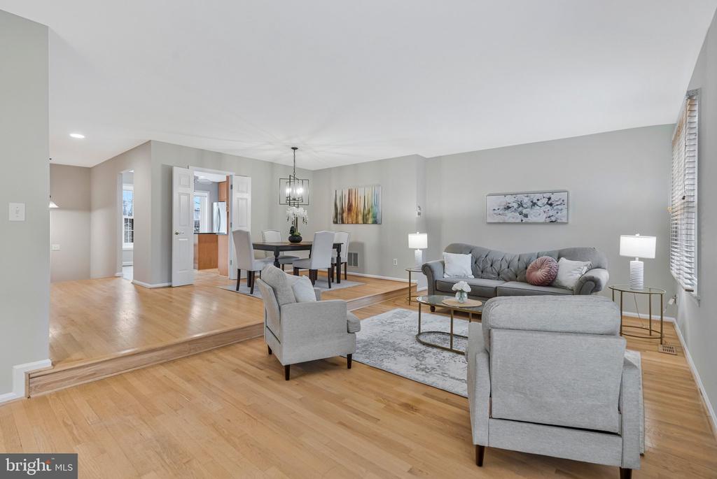 10106 BUSHMAN DRIVE