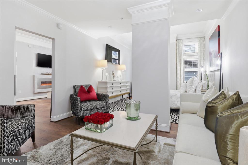 1450 EMERSON AVENUE Unit: G05
