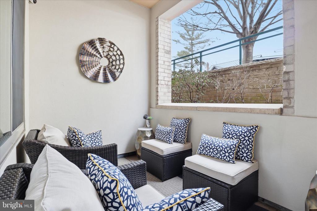1450 EMERSON AVENUE Unit: G05