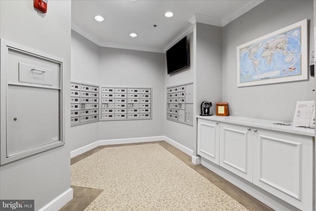 1450 EMERSON AVENUE Unit: G05