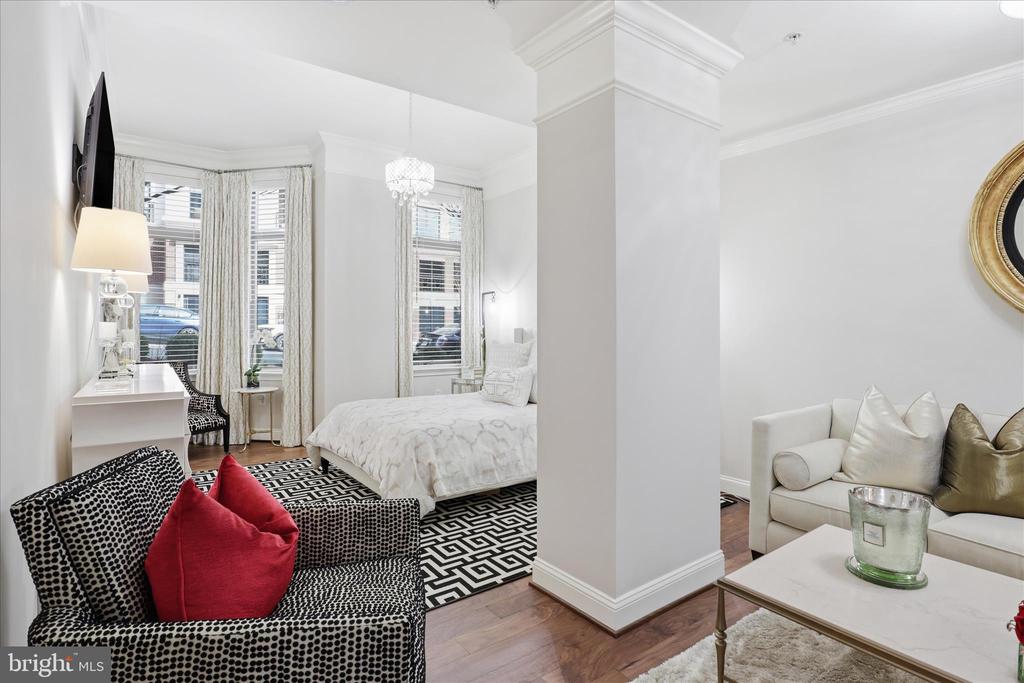 1450 EMERSON AVENUE Unit: G05